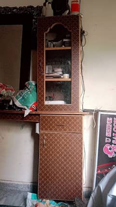 saloon