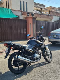Yamaha YBR 125