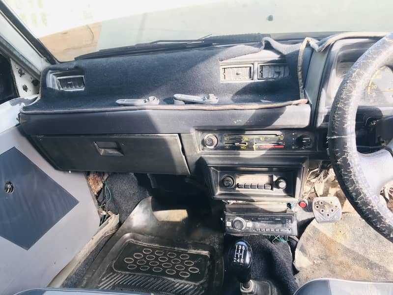 Daihatsu Charade 1986 9