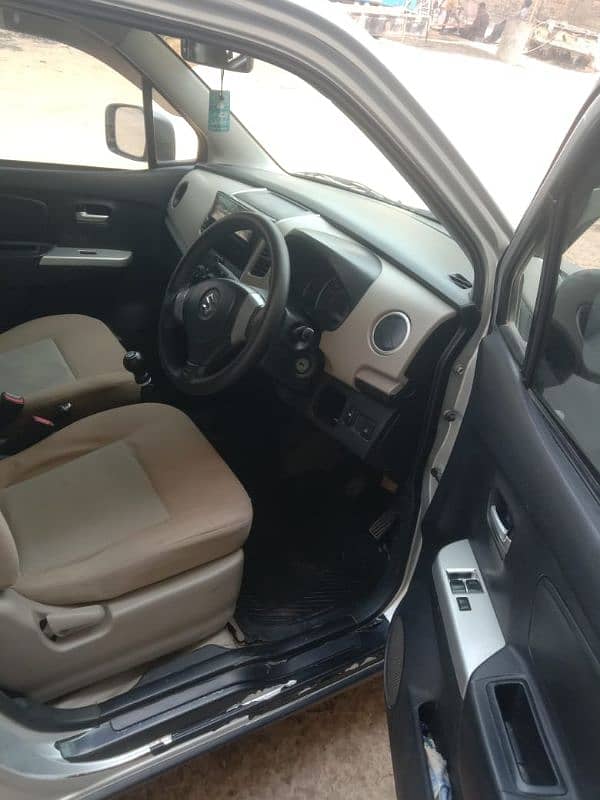 Suzuki Wagon R 2017 vxl 0