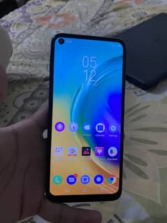 Tecno camon 15 (4/128) GB with box 03236602153
