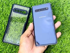 S10