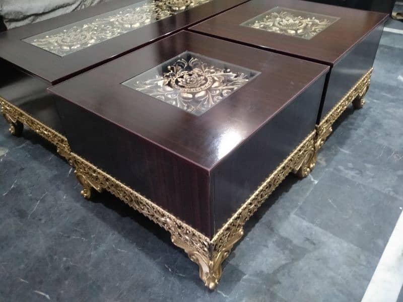 console table gooldan and black 1