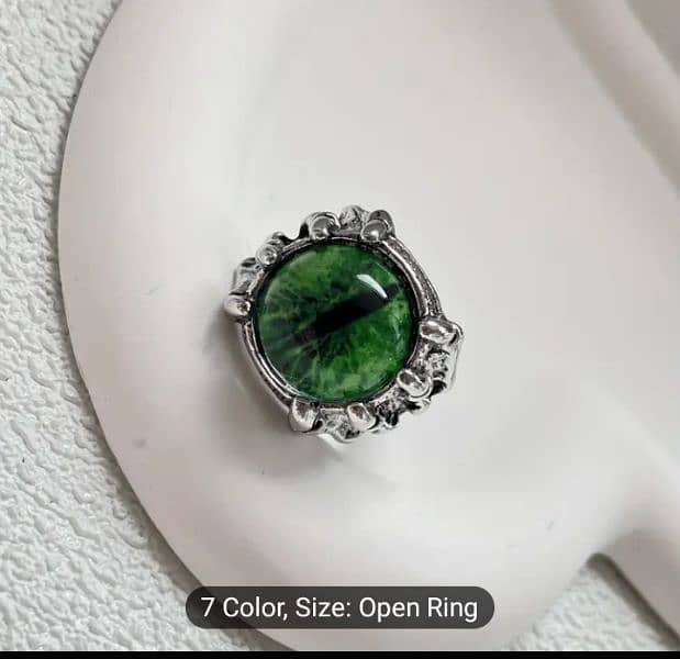 ring alloy +6pic skull devil eyes 12