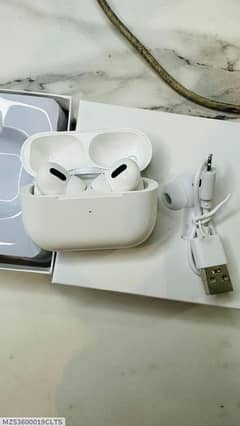 Airpods pro 2nd generation_Brand Apple_Colour white