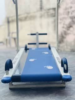 Running track machine gym exercise