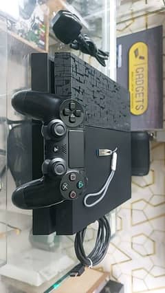 PS4