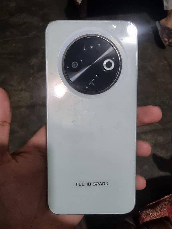 Techno spark 30c memory 6/128 just box open ha bus 0