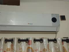 DAWLANCE split Ac used