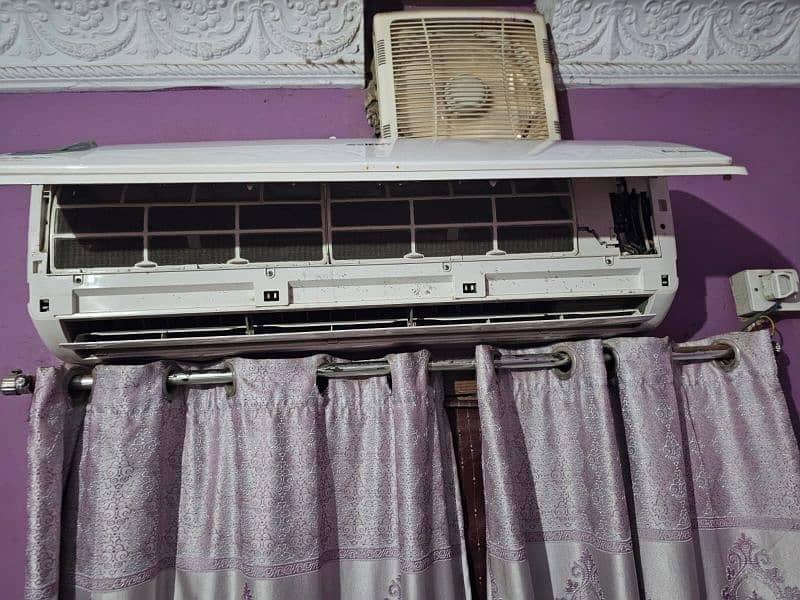 1.5 TON DC INVERTER 10 BY 8 CONDITION 5