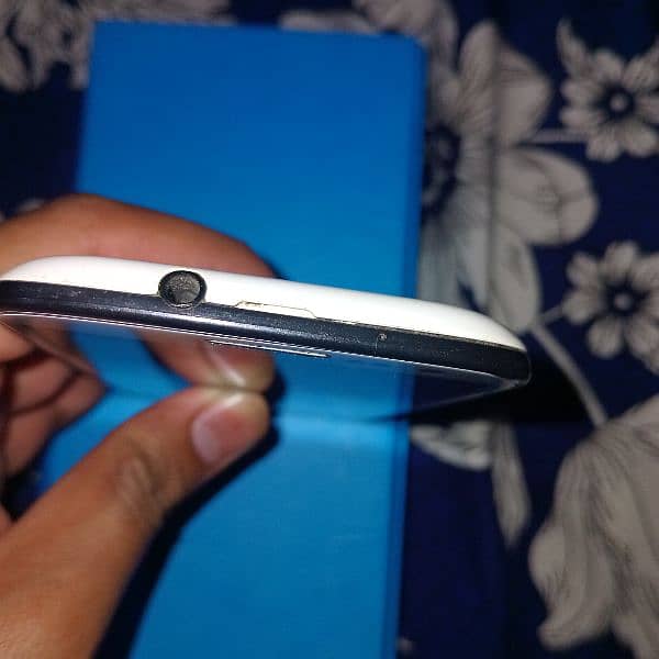 Samsung S3 Mobile 16gb 1