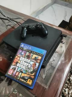PS4 slim 500gbs with GTA 5 and 1 controller
