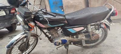 Honda 125 is for sell engine 100