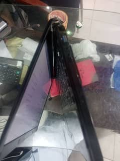 toshaba i7 3 gen 8b ram 128 ssd