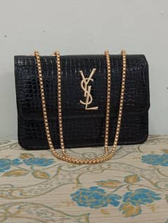 Women shoulder bag available order Now