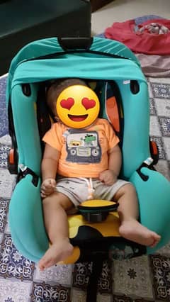 Tinnies carry cot