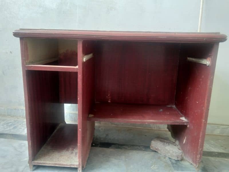Old computer table 3