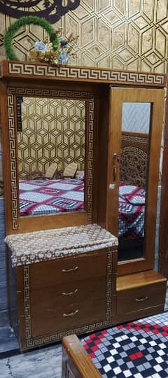 good condition  .  contact number 03006000720. . . 03136000720