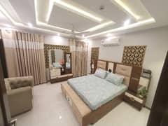 ORIGNAL PICTURES 1 KANNAL LUXUARY HOUSE FULLY FURNISHED BRAND NEW