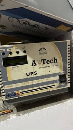 Ups with MPPT charge 900 watt