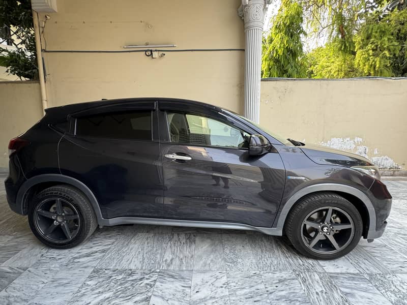 Honda vezel 15/17 3