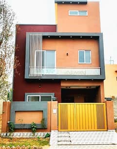 3 Marla Brand New House A+ Construction Avaliable For Sale in New Lahore City Phase2