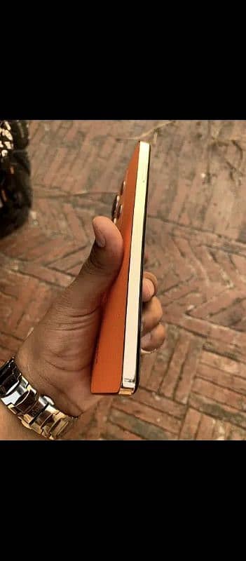 infinix note 30 condition 10/10 45w fast charjar box charjr available 3