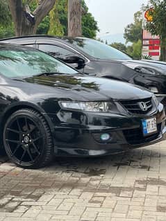 Vossen 18” alloyims with 215/40/18 michelin 2022 tyres