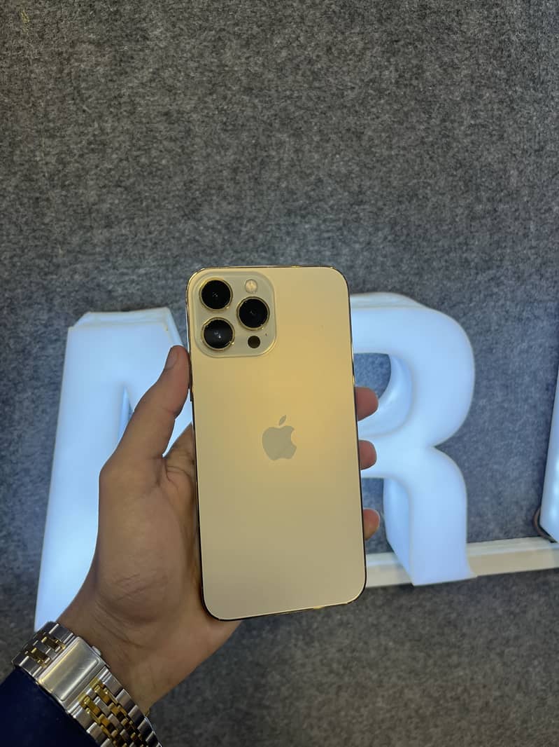 iPhone 13 Pro Max 10/10 3