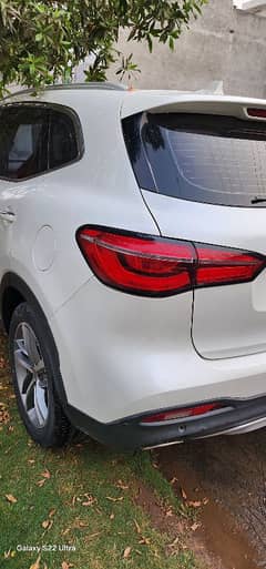 MG HS 2021