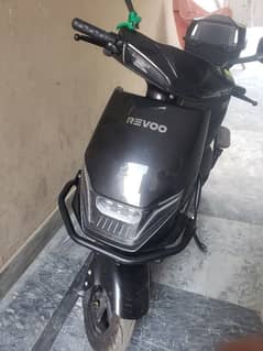 revoo scooter