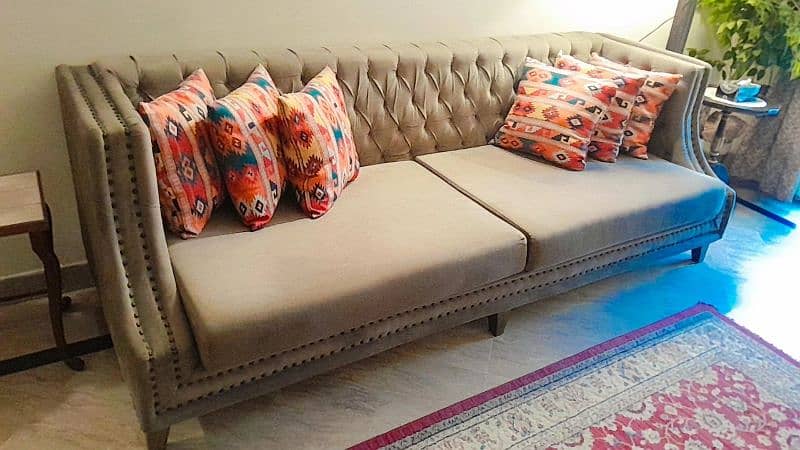 4 seater sofa 1