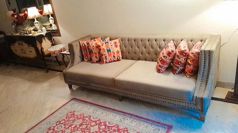 4 seater sofa 14