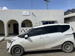 White Toyota Sienta For Sale