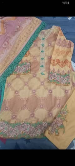 Nishat Embroidered 3 piece Suit