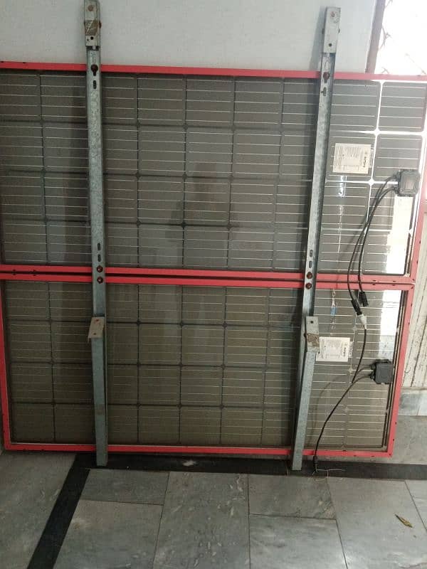 220watt 3 solor plates and one PWM hybrid device available. 2