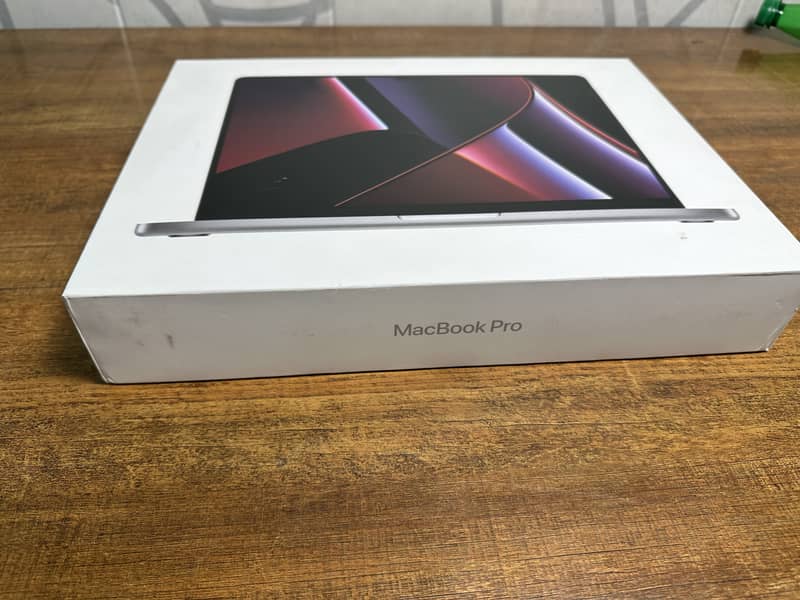 Apple 2023 MacBook Pr0 - M2 Pro12‑C CPU 19 C GPU 16 GB 1 TB NEW! 1