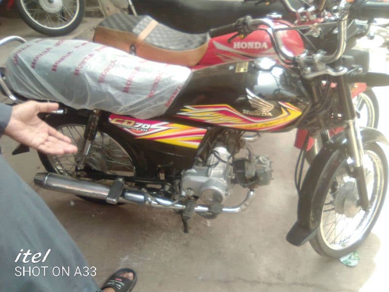 japani honda 125 say lekar 70 all bikes in original 100% genuine 3