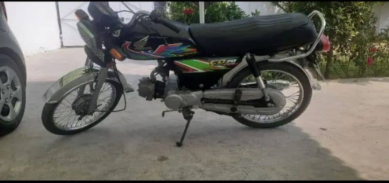 japani honda 125 say lekar 70 all bikes in original 100% genuine 6