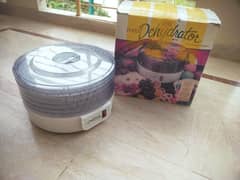 Food dehydrator
