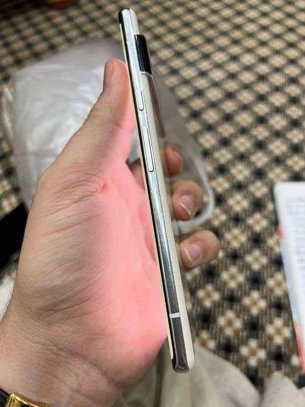 Google pixel 6pro 3