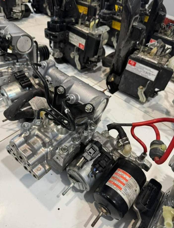 Toyota | Prius | Aqua | Axio | Fielder | Alpha Japani Abs units 12