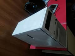 white computer