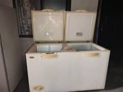 Waves deep freezer double door