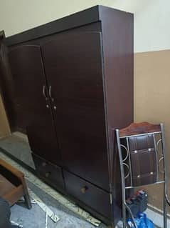 lakri ki almari for sale