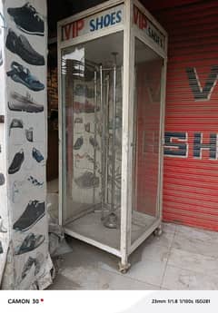 showcase