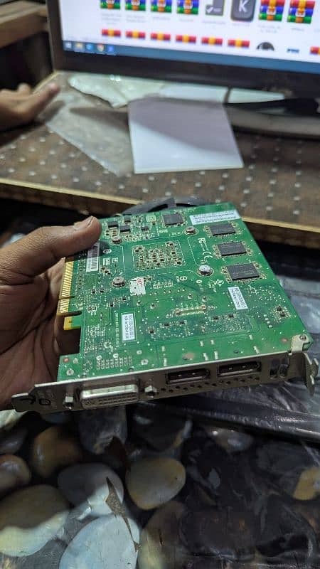 Nvidia Quadro 2000 Gaming & Editing Graphics Card 1GB DDR 5 3