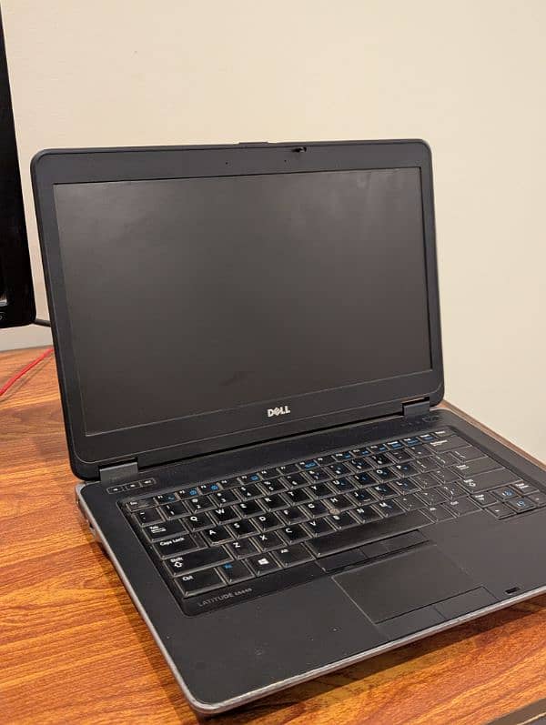 DELL LATITUDE E6440 FOR SALE 1