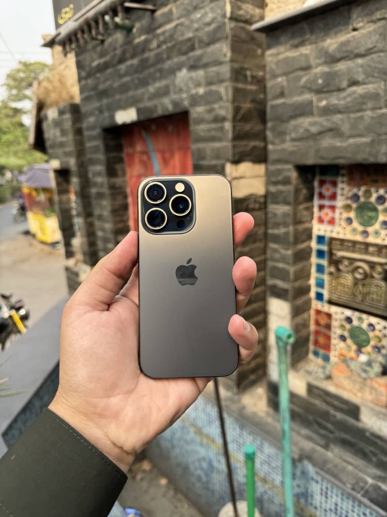 iphone 15 Pro 128GB Physical dual sim Non pta 0