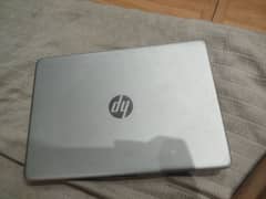 hp laptop 14s series Ryzen 5,8Gb ram,256gbssd